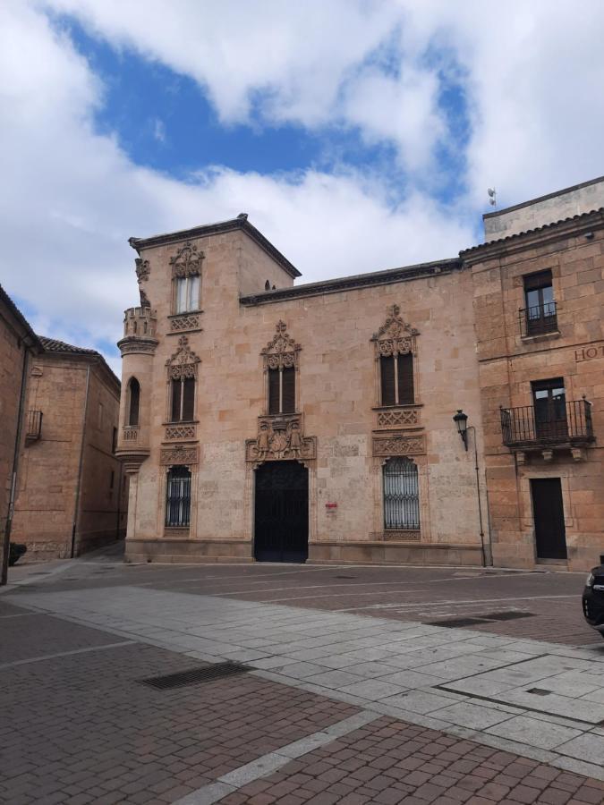 Plaza San Salvador Daire Ciudad-Rodrigo Dış mekan fotoğraf